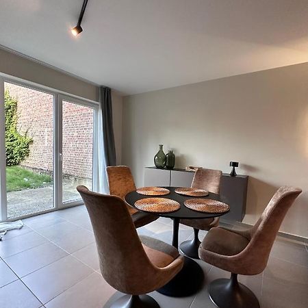 Mons - Superbe Appartement 2Ch - Parking Gratuit Экстерьер фото